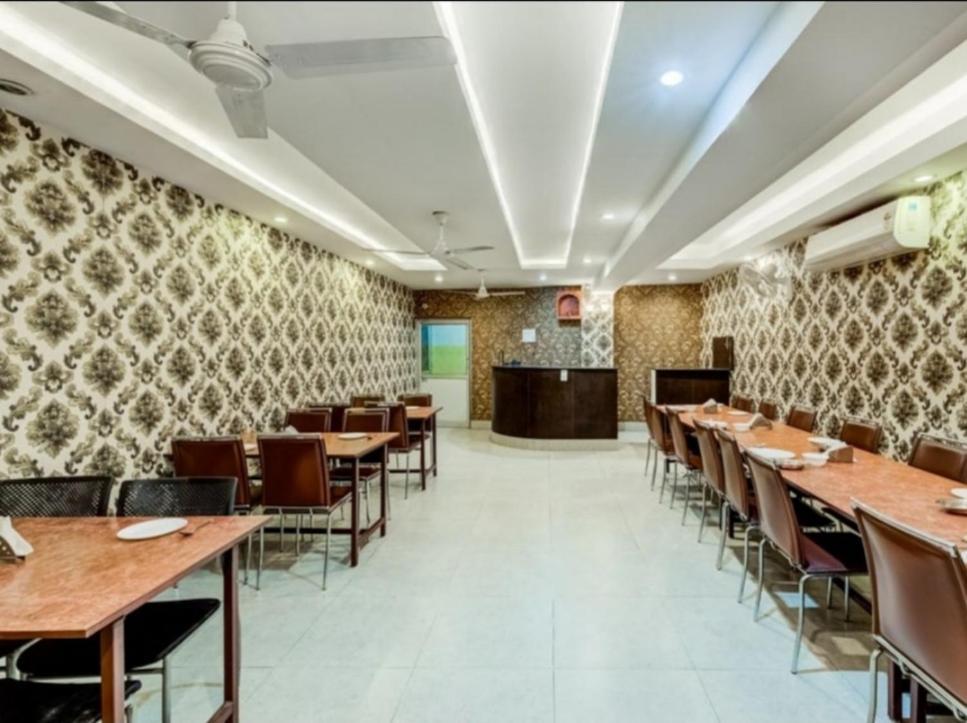 Hotel The Avenue Gamharia Luaran gambar